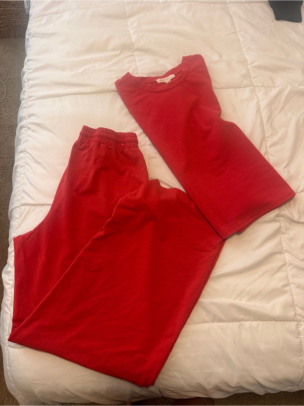 Women’s red set